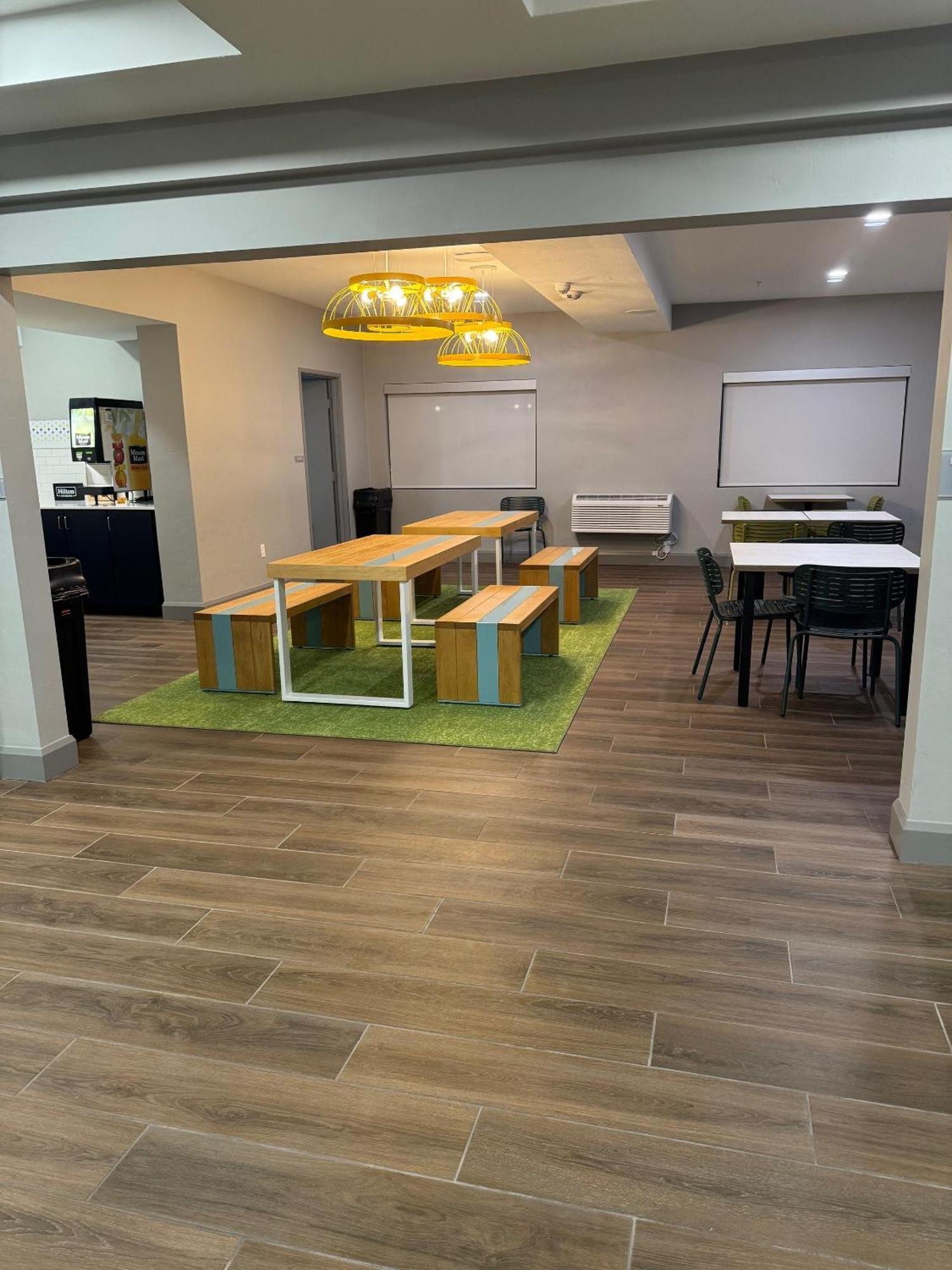 Spark By Hilton Tucson Airport ภายนอก รูปภาพ
